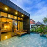 Architecturally Designed 3-Bedroom Villa with Private Pool and Gorgeous Rooftop Terrace in Batu Bolong - Leasehold 14 Years