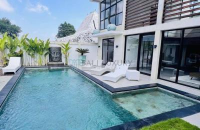 Luxury 4 Bedroom Villa in Tumbak Bayuh- Yearly Rental