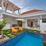Tropical 2-Bedroom Villa with Private Pool and Rooftop Terrace in Canggu - Yearly Rental