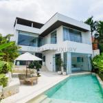 Luxury 5-Bedroom Villa with Private Pool and Rooftop Terrace in Canggu - Leasehold 25 Years