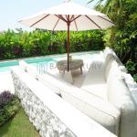 Luxury 5-Bedroom Villa with Private Pool and Rooftop Terrace in Canggu - Monthly Rental