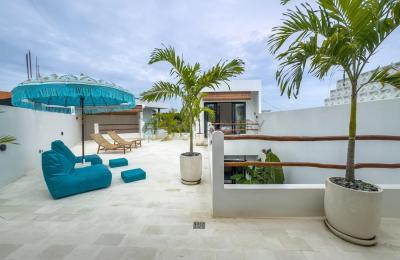 Modern 3 Bedrooms Villa with Private Pool and Rooftop Terrace in Tumbak Bayuh - Monthly Rental