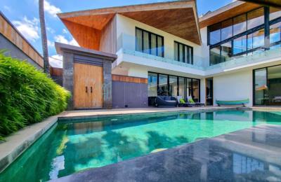 3 Bedroom Luxury Villa With Private Pool in Cemagi - Yearly Rental