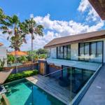 3 Bedroom Luxury Villa With Private Pool in Cemagi - Monthly Rental