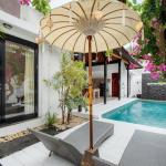Tropical 2-Bedroom Villa with Private Pool in Berawa - Monthly Rental