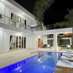Luxury 4-Bedroom Modern Villa in Tumbak Bayuh - Yearly Rental