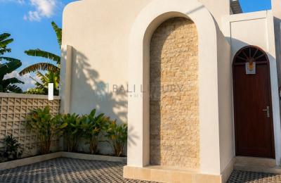 2 Bedroom villa with Private pool in Pererenan - Yearly Rental