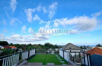 Modern 3-Bedroom Villa with Private Pool and Rooftop Terrace Ocean View in Ungasan - Yearly Rental