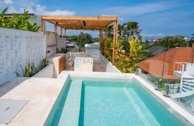 Luxurious 4-Bedroom Villa with Private Pool and Rooftop Terrace in Umalas - Leasehold 29 Years