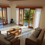 Cozy 3 Bedroom Villa with Private Pool in Uluwatu - Yearly Rental