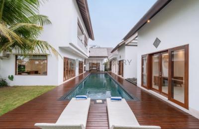 5-Bedroom Villa with Private Pool in Pererenan - Yearly Rental