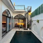 Cozy 2 Bedroom villa with Private pool and Rooftop Terrace in Dalung - Monthly Rental