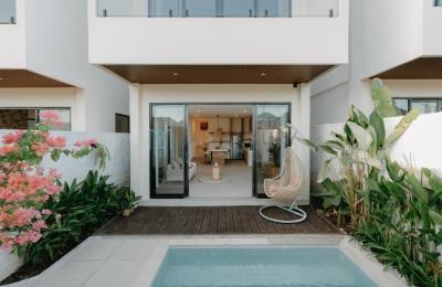 Modern 2-Bedroom Villa with Private Pool and Private Balcony in Pererenan - Monthly Rental