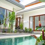 Tropical 2-Bedroom Enclosed Living Villa with Private Pool and Rooftop Terrace in Canggu - Yearly Rental