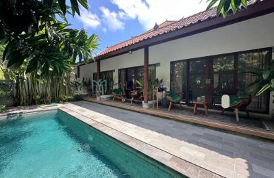 Fully Furnished 3-Bedroom Tropical Villa with Private Pool in Tumbak Bayuh - Leasehold