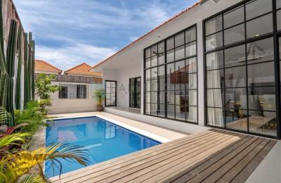 3-Bedrooms Modern Villa with Private Pool in Pererenan - Yearly Rental